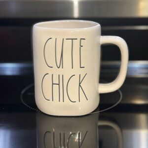 NWOT, Rae Dunn, Easter mug, cute chick